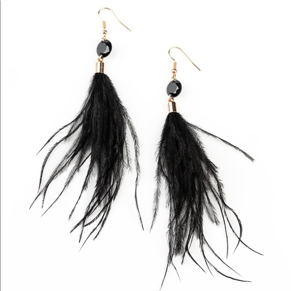 Jewelry - Set of 3 paparazzi earrings